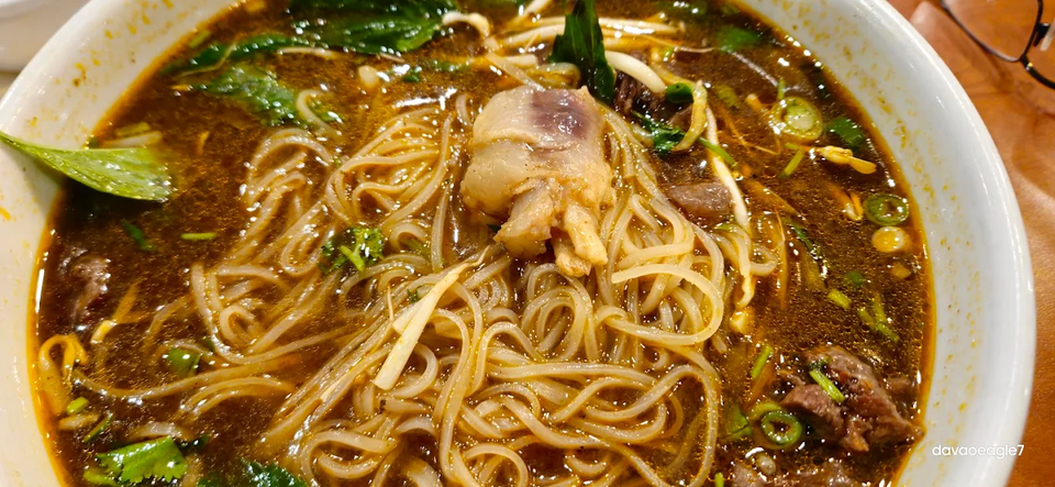Pho Hong